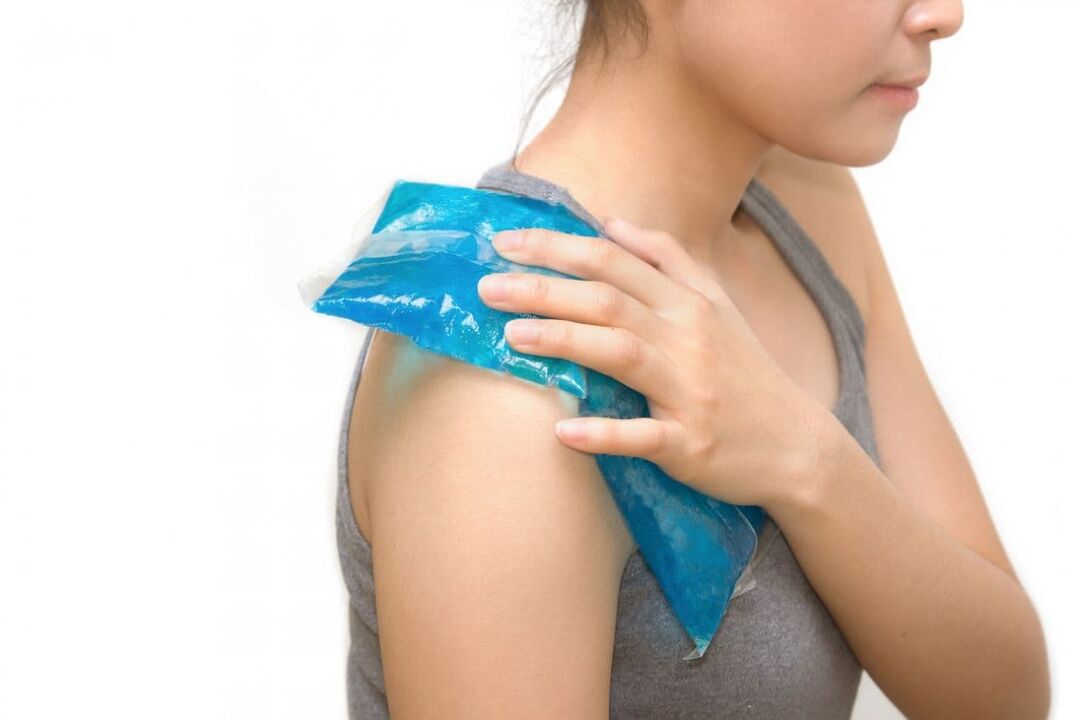 Compress for the shoulder with osteoarthritis to get rid of the pain